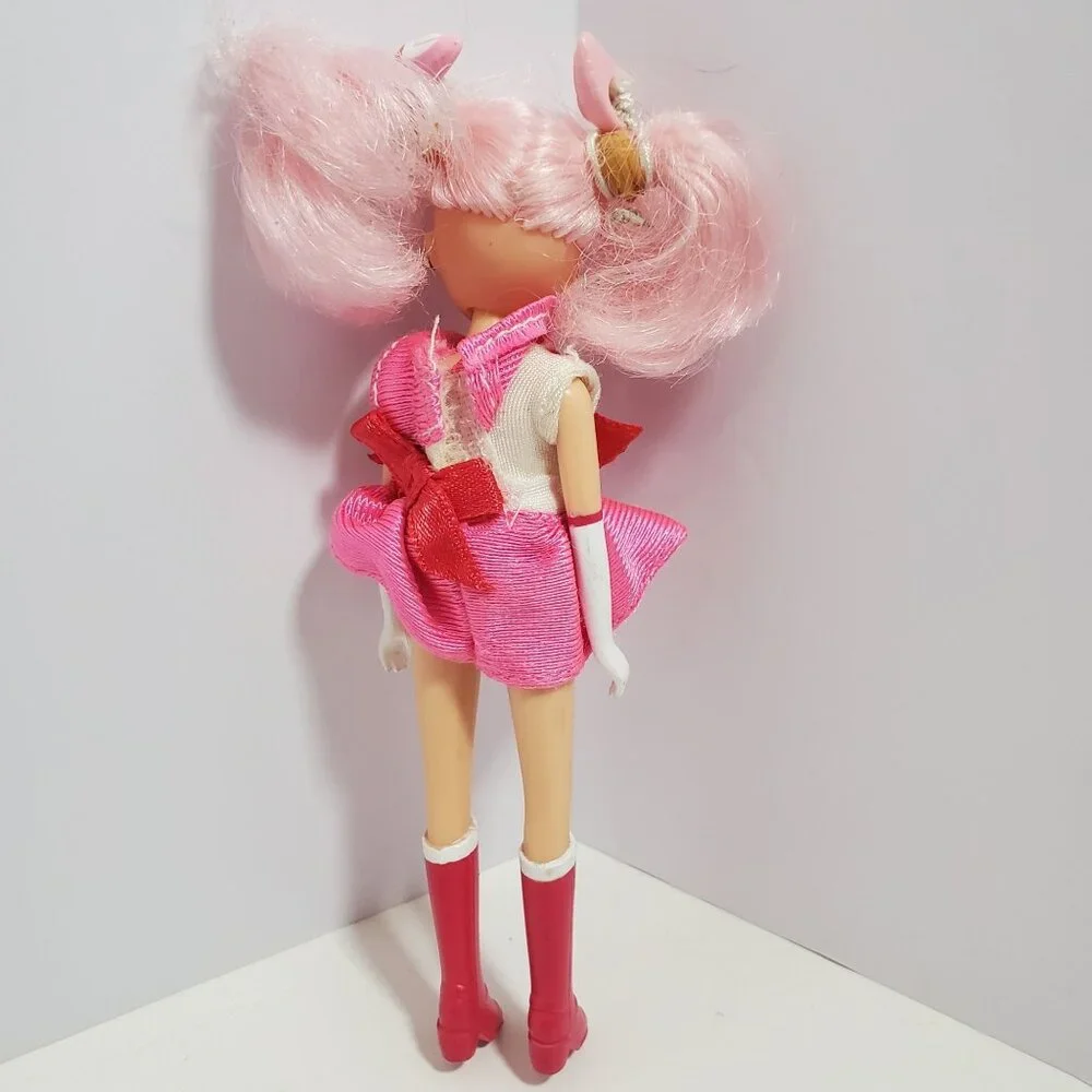Chibi Moon 5 Inch Doll 1997 Pink Hair Red White Removable Outfit Sailor - Picture 5 of 11